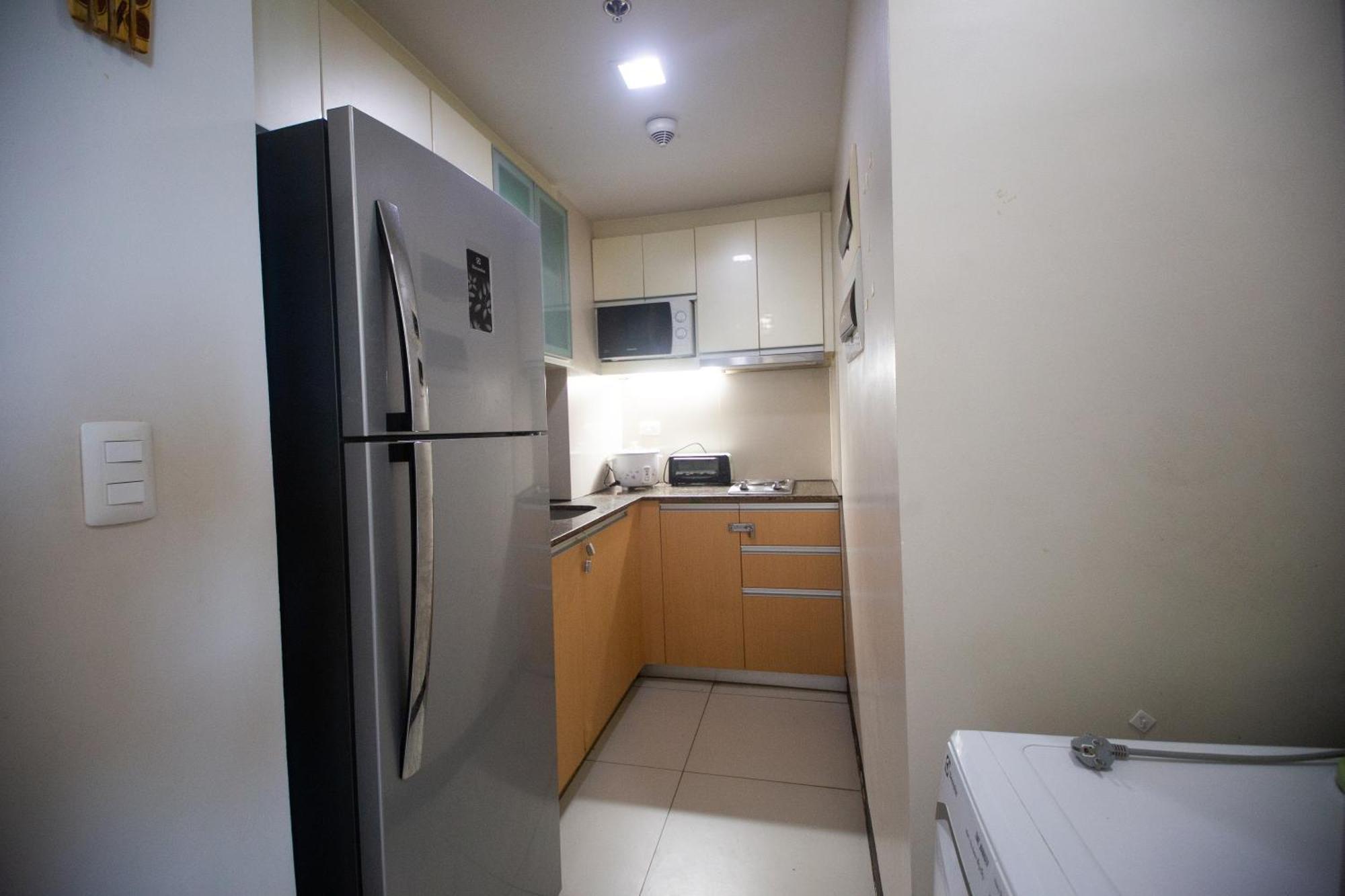 Mactan Newtown Seaview Condo By Fjcivo Isla de Mactán Exterior foto